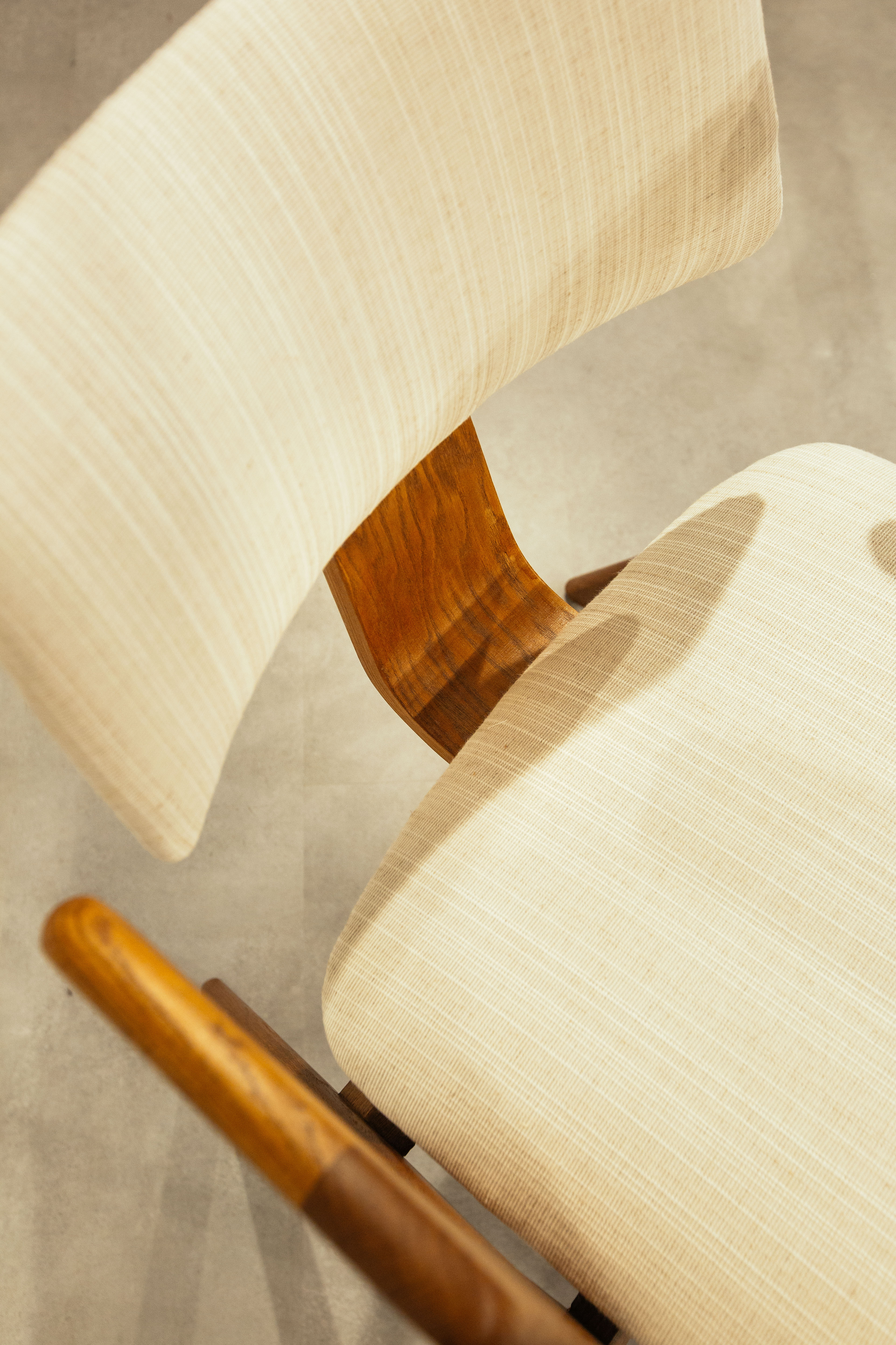 Robin Day 'Hillestack' chair (1 piece)